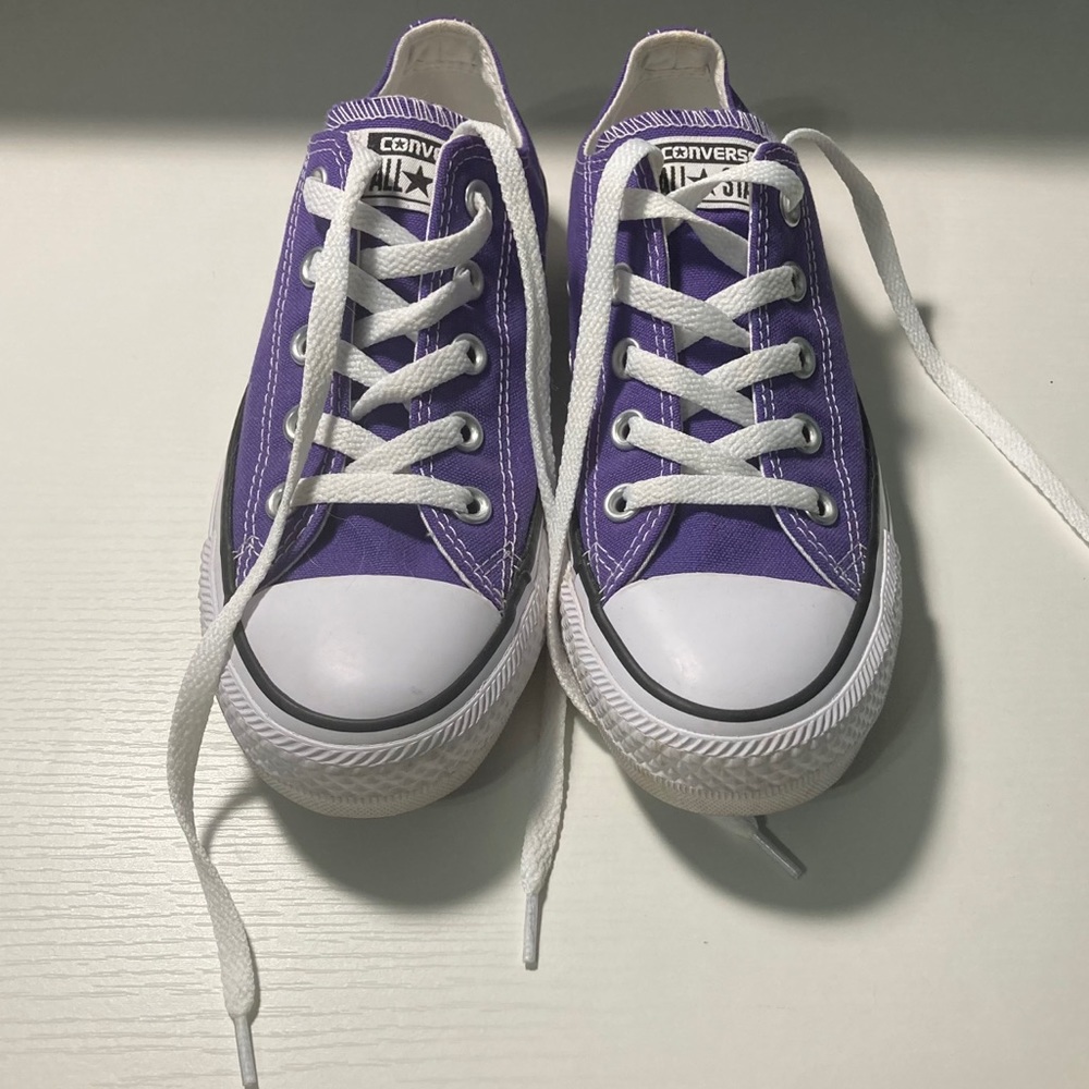 Women’s Purple Converse
